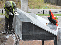 В Твери благоустраивают воинские захоронения и мемориалы