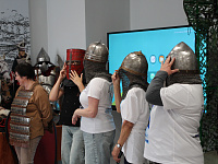  В Твери для семей участников СВО провели экскурсию по выставке, посвященной эпохам воинской славы страны