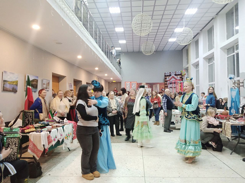 13 февраля 2026 года в Тверском областном Дворце культуры «Пролетарка» состоялся юбилейный 5-й Фестиваль национальных культур «Мельница».