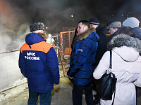 Губернатор Игорь Руденя провёл оперативное совещание на месте повреждения теплосети в Заволжском районе Твери