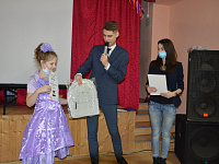 В Твери с учетом санитарных требований проходят новогодние представления 