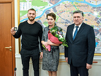 Тверской спортсмен-олимпиец награжден почетным знаком Главы города