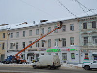 Во всех районах Твери продолжается мониторинг состояния кровель жилых домов