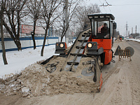 В Твери продолжается расчистка улиц и вывоз снега 