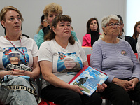  В Твери для семей участников СВО провели экскурсию по выставке, посвященной эпохам воинской славы страны