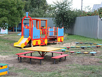 В детских садах Твери продолжается установка игровых комплексов