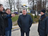В Городском саду этой зимой установят две новогодние ели