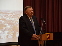 Глава Твери Алексей Огоньков отчитался перед общественностью о работе за год 