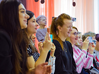 В детских садах и школах Твери празднуют 8 Марта